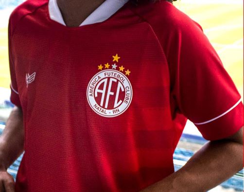 América negocia com patrocinador de clube da Premier League e da Fórmula 1; valor pode ser maior da história