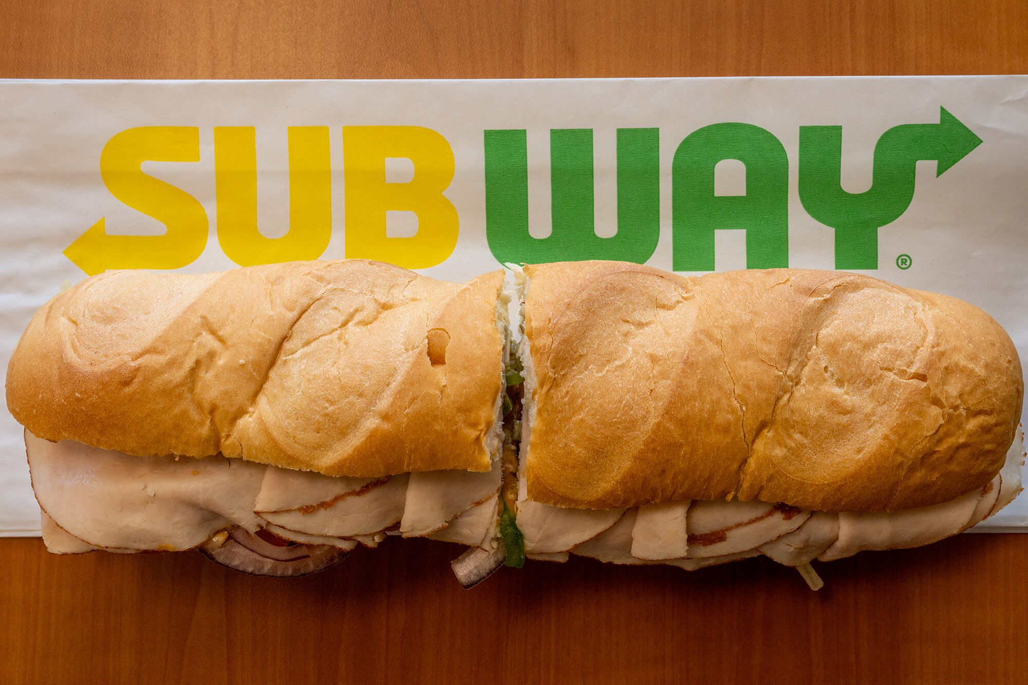 Subway terá promoção dois por um nesta quinta-feira - InfoMoney