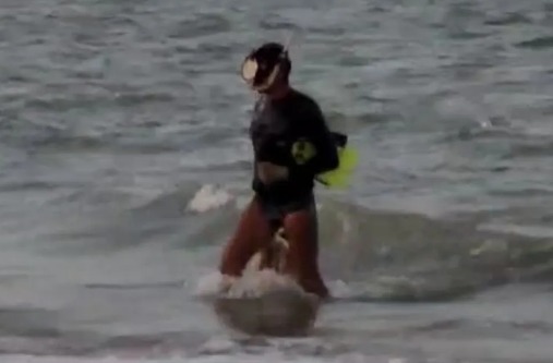 Pescador nada 5 km até a costa após perder jangada no litoral do RN