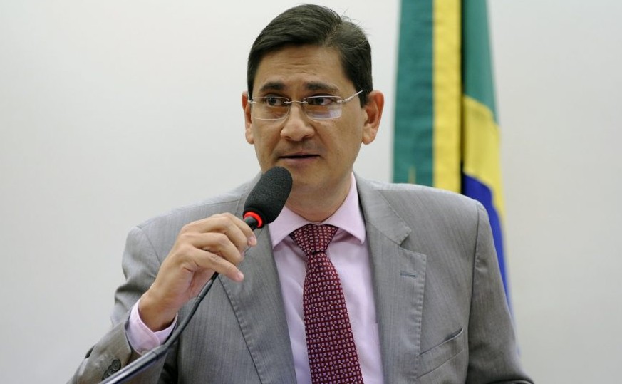2024/02/N92Qk56Te4b8kUwfMksHbjsKPAcva2-metaUGVkcm8tTG9wZXMtZGUtQXJhdWpvLU5ldG8tMTAyNHg2NzEtMS5qcGc=-.jpg