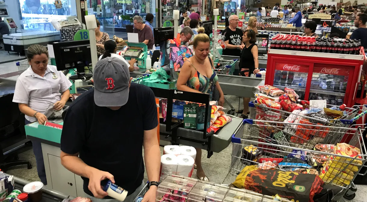 Supermercados avaliam colocar “bandeira” em produtos do RS para incentivar consumo