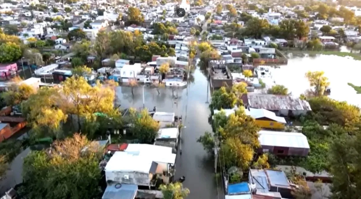 Argentina e Uruguai têm quase 4 mil desalojados por inundações