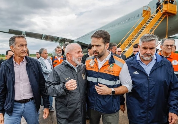 Lula sanciona lei para suspender pagamento de dívidas do RS