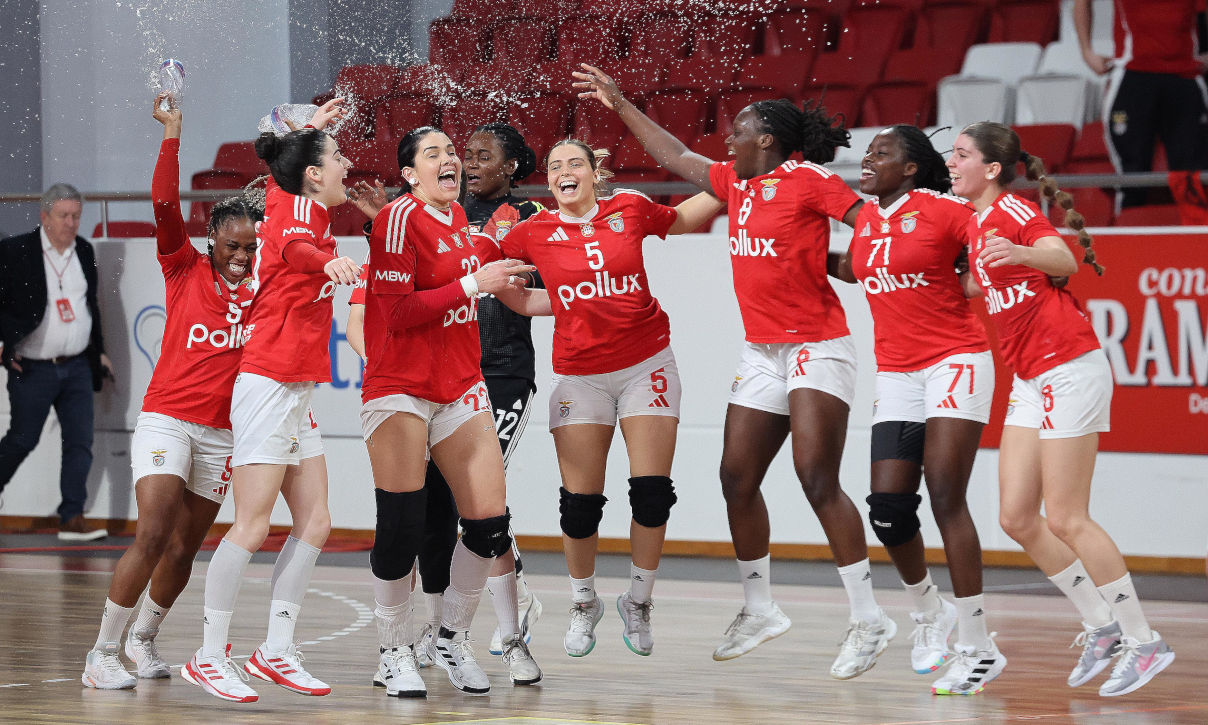 Comemoração01 - SL Benfica.JPG