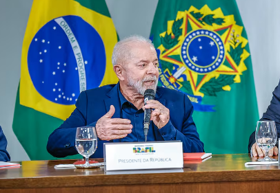 LULA12.PNG