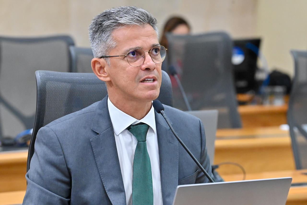 coronelazevedoaplausosfatima.jpg