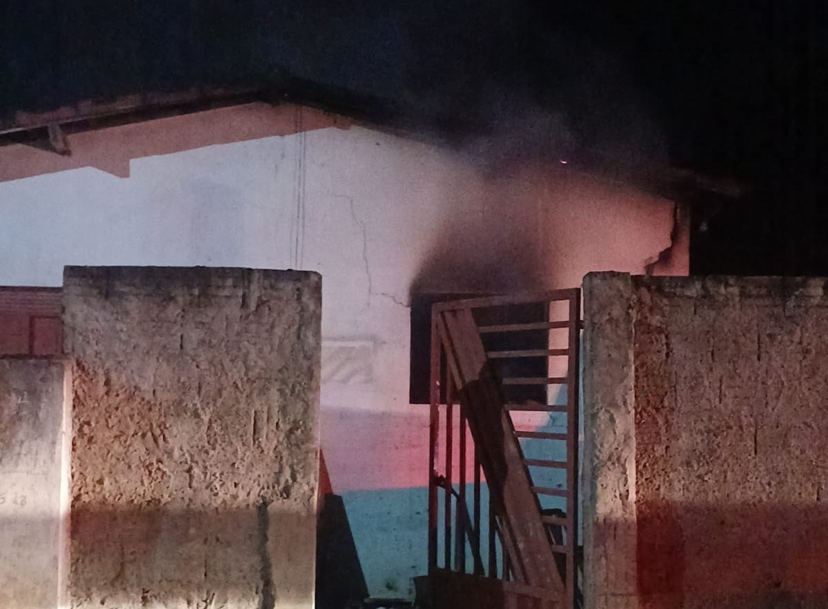 casa-incendiada.jpg