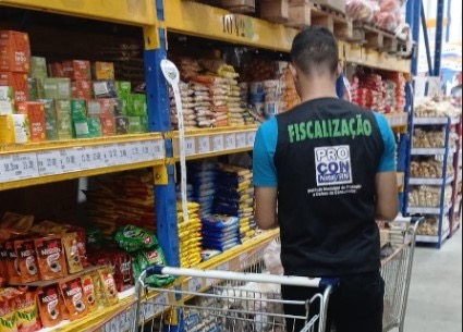 Fiscalização Procon | Crédito: Alessandro Marques - Procon Natal