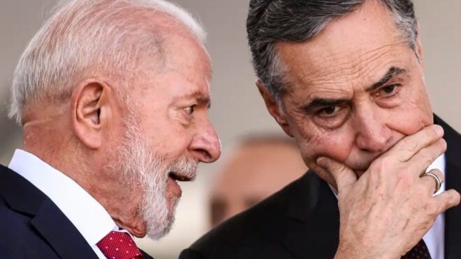 O presidente Luiz Inácio Lula da Silva (PT) e o ministro Luís Roberto Barroso, que preside o Supremo Tribunal Federal (STF)