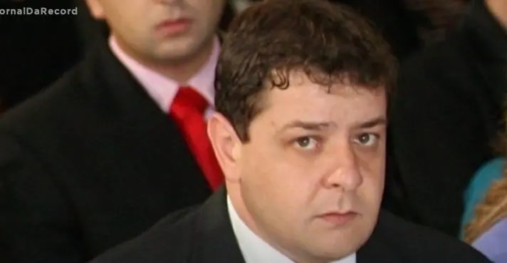 Lulinha foi investigado pela Lava Jato por suspeitas de recebimento de repasses milionários da Oi à Gamecorp, uma de suas empresas, entre os anos de 2004 e 2016 | Foto: Montagem/Redes sociais