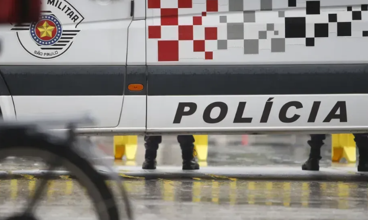 POLICIA.PNG