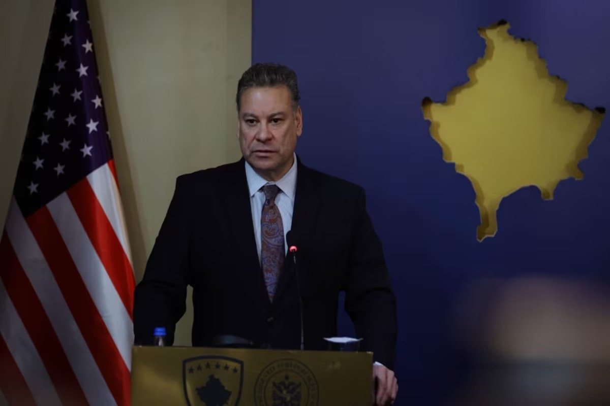 Gabriel Escobar | Foto: Reprodução/Embaixada dos Estados Unidos no Kosovo