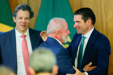 Presidente da Câmara reconheceu importância da MP publicada pelo governo Lula nesta quarta-feira, 13, e disse que o Parlamento é ‘parceiro do Brasil’ Foto: Wilton Junior/Estadão