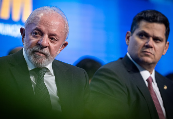 LULA E ALCO.PNG