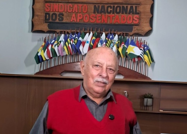 Frei Chico na sede do Sindicato Nacional dos Aposentados, onde recebeu nesta sexta-feira reportagem do MyNews | Foto: Evandro Éboli/MyNews