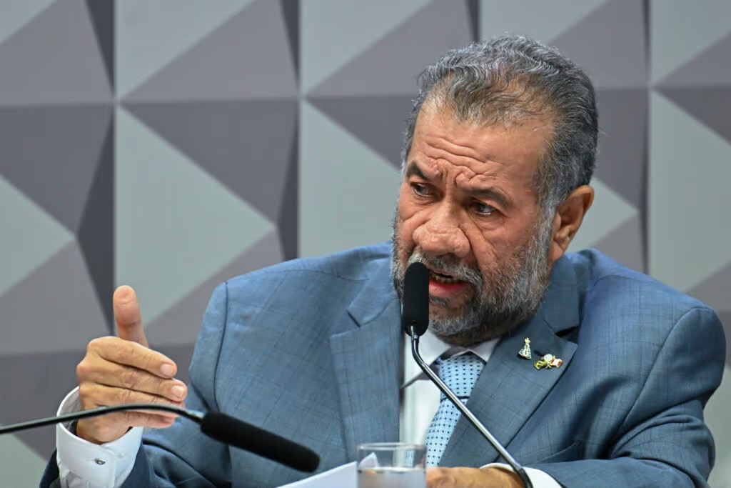 Carlos Lupi na CPMI do INSS | Foto: Reprodução/TV Senado