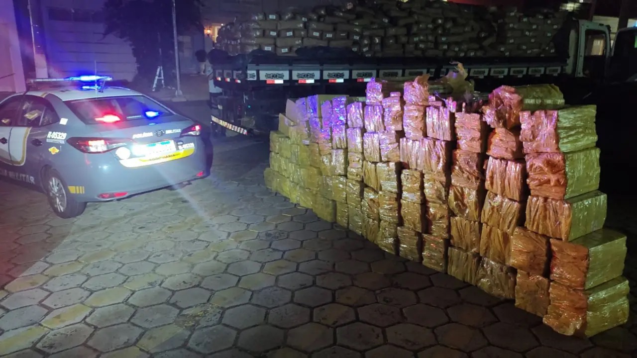 Maconha em pacotes de tapioca é apreendida pela Polícia Militar Rodoviária de São Paulo (SSP-SP/Divulgação)