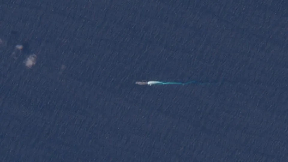 Imagens de satélite mostram navio da Marinha dos EUA se deslocando em direção à Venezuela  • União Europeia/Copernicus Sentinel-2