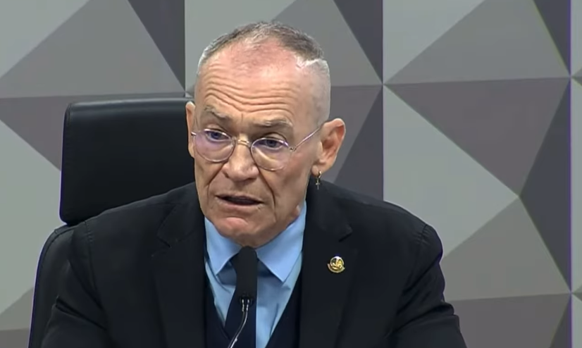 FireShot Capture 433 - (42) DELEGADO DO PT CONDENA MORTES EM OPERAÇÕES POLICIAIS E CRÍTICA_ - [www.youtube.com].png