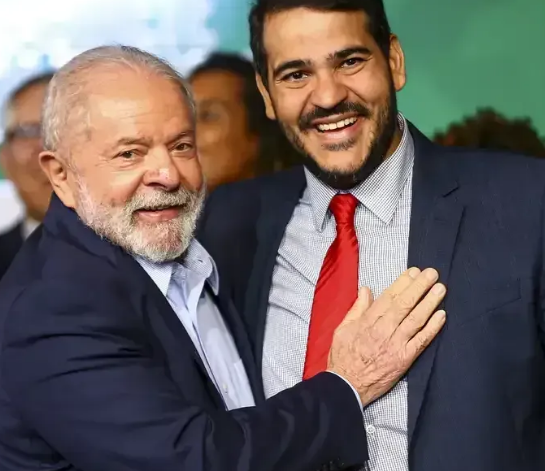 LULA E MESS.PNG
