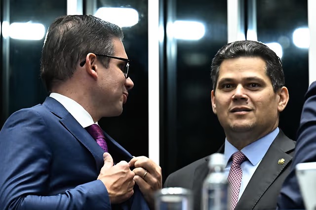 Hugo Motta e Davi Alcolumbre | Foto: Andressa Anholete/Agência Senado