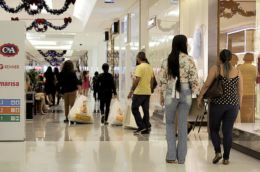 FireShot Capture 690 - Comércio e serviços em Natal terão funcionamento alterado no feriad_ - [tribunadonorte.com.br].png