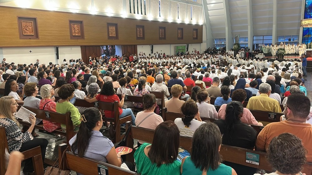 Missa dos Santos Óleos Catedral Metropolitana de Natal RN RIo Grande do Norte — Foto: Kleber Teixeira/Inter TV Cabugi