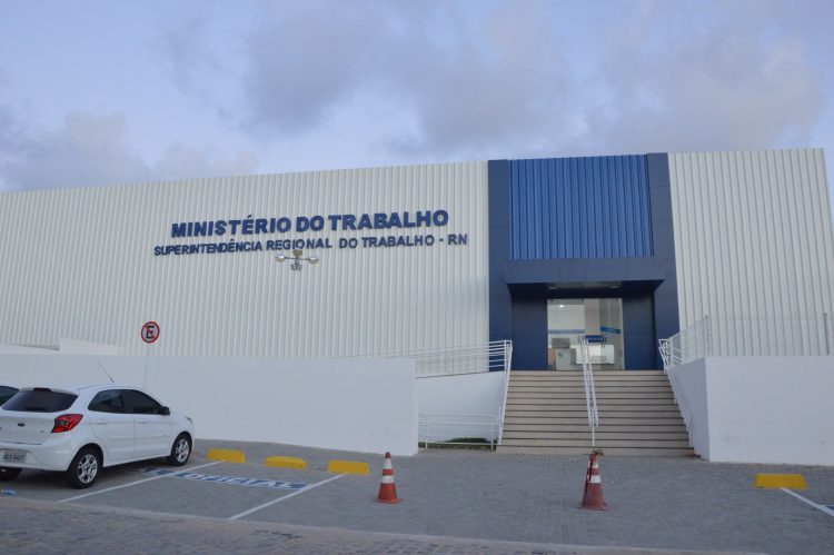 Sede-do-Ministério-do-Trabalho-RN-4-750x499-1.jpg