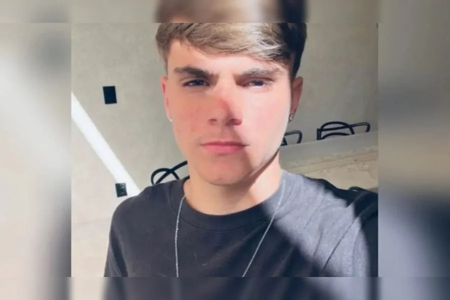 Rodrigo Helbingen Fleury Castanheira