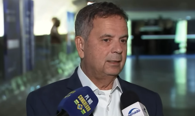 FireShot Capture 940 - ROGÉRIO MARINHO_ BANCO MASTER É CRIA DE RUI COSTA - YouTube_ - [www.youtube.com].png