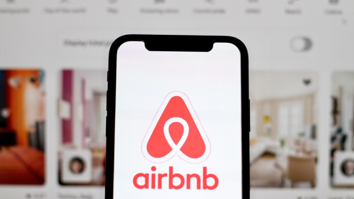 Locadores de imóveis via Airbnb podem ser taxados a partir da reforma tributária (Foto: Oberon Copeland / Unsplash)