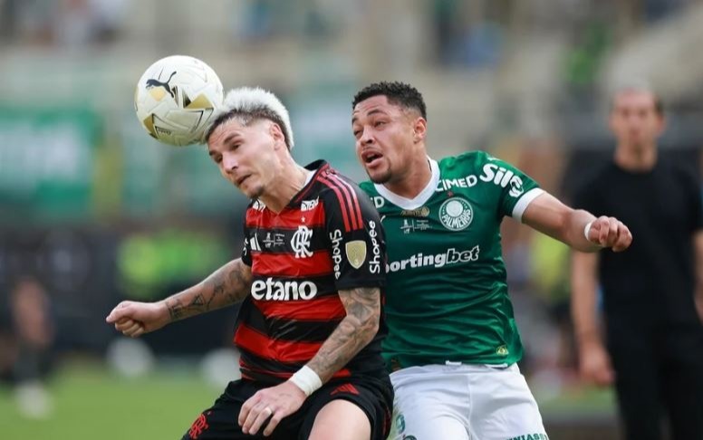 Flamengo e Palmeiras / Hector Vivas/Getty Images