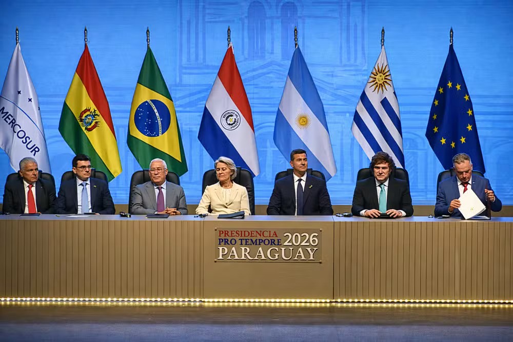 Imagem da assinatura do acordo do Mercosul-UE — Foto: Reprodução/YouTube