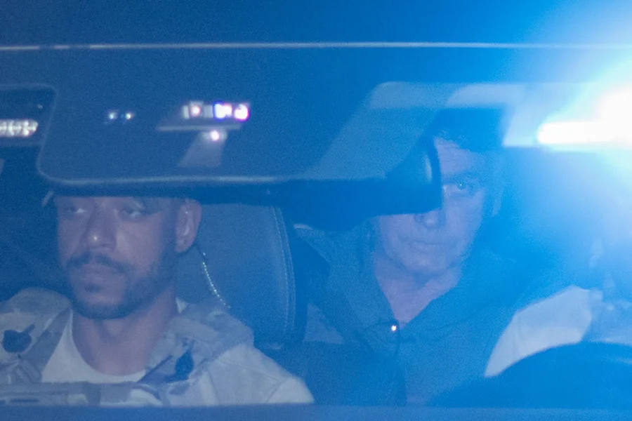 0f8e567f-apos-decisao-de-alexandre-de-moraes-stf-jair-bolsonaro-e-transferido-para-a-papudinha-papuda-prisao-brasilia-metropoles-3-scaled.webp