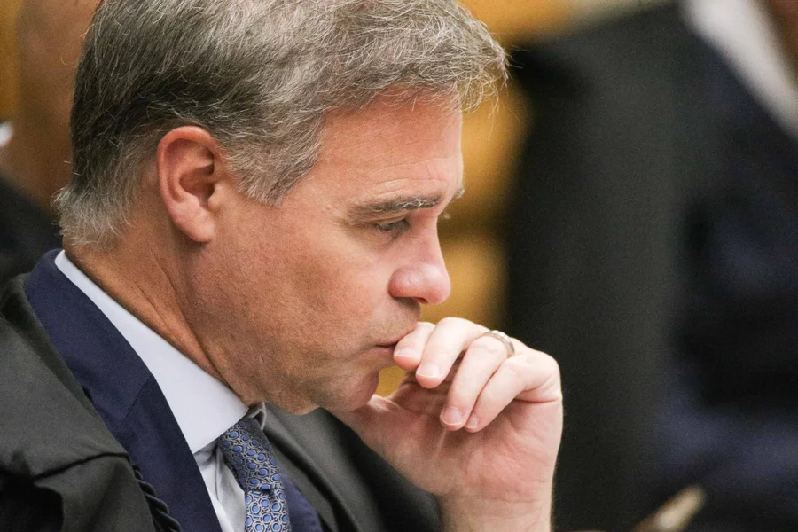 ministro-andre-mendonca-do-supremo-tribunal-federal-stf-no-plenario-do-stf-metropoles-6-scaled.webp
