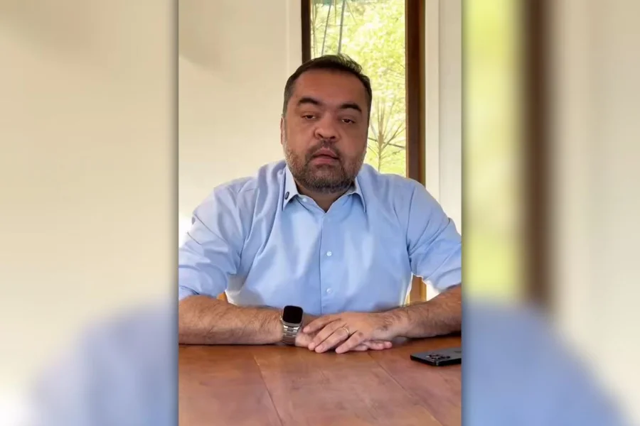 castro-desiste-senado.webp