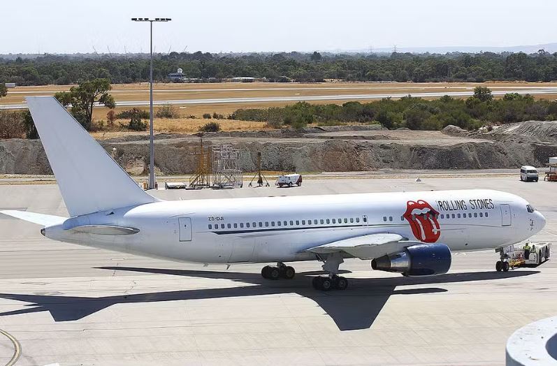Avião que levará seleção brasileira aos EUA já serviu aos Rolling Stones em turnês — Foto: Getty Images