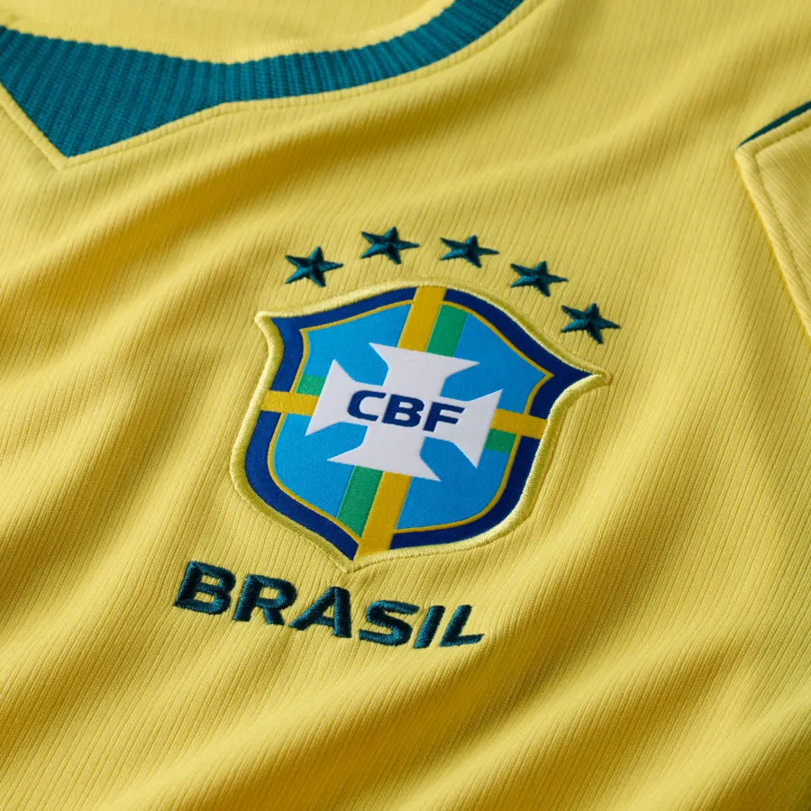 Nova-camisa-amarela-da-Selecao-Brasileira-resgata-0021701900202603221641-8.webp