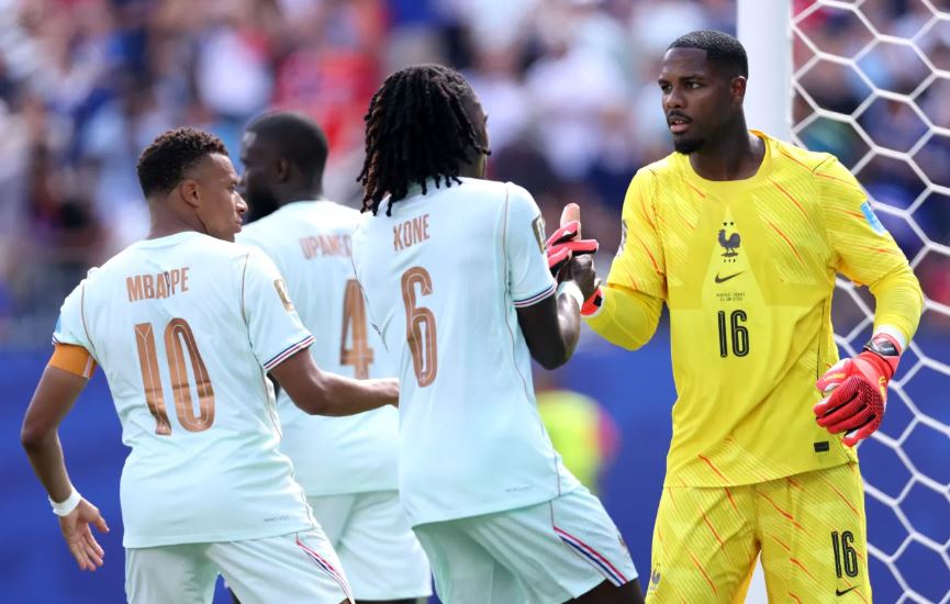 Lance de Noruega x França pela Copa • FIFA via Getty Images