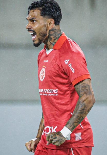 ogolal_09.jpg