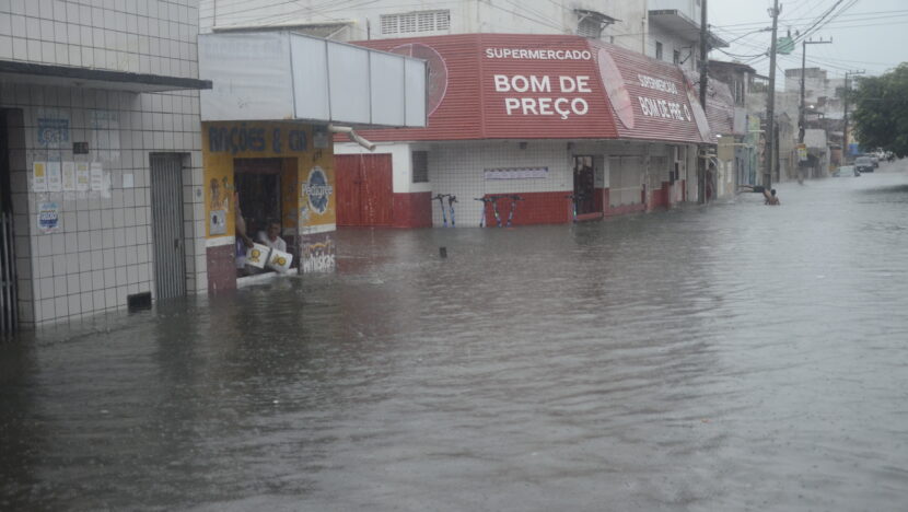 Rua-Cauby-Barrocas-Bairro-das-Rocas-250-830x468.jpg