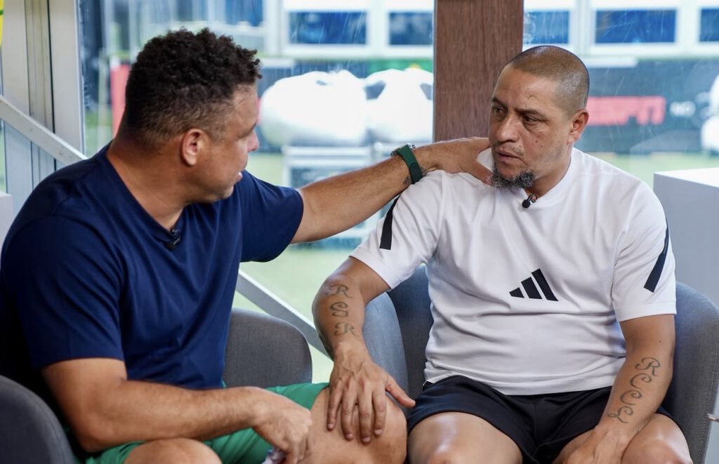 Roberto Carlos e Ronaldo - Screenshot