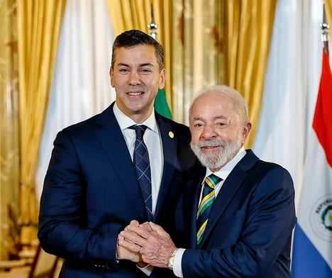 LULA E PEREZ.jpg