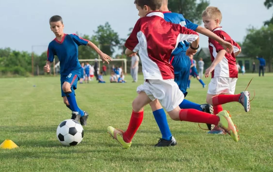 Crianças precisam de exercícios físicos - Foto: Shutterstock / Sport Life