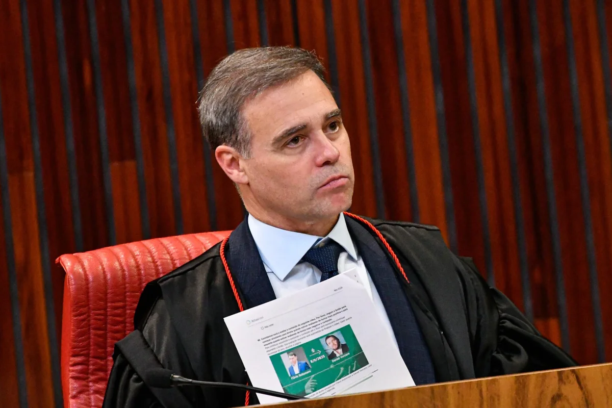 andre mendonça.webp