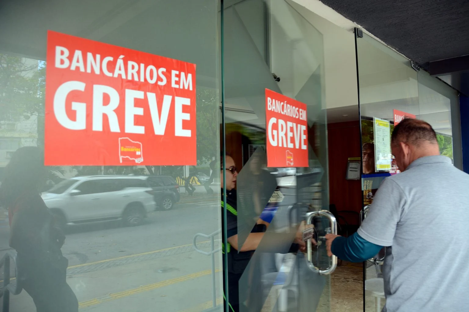 Grave-dos-Bancarios-Foto.Magnus-Nascimento-4-1536x1024.webp