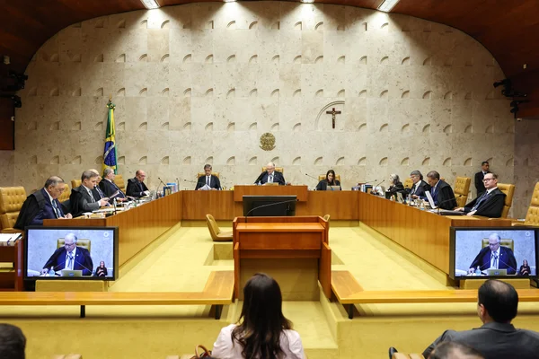 sessao-plenaria-extraordinaria-do-stf-15-09-20269.webp