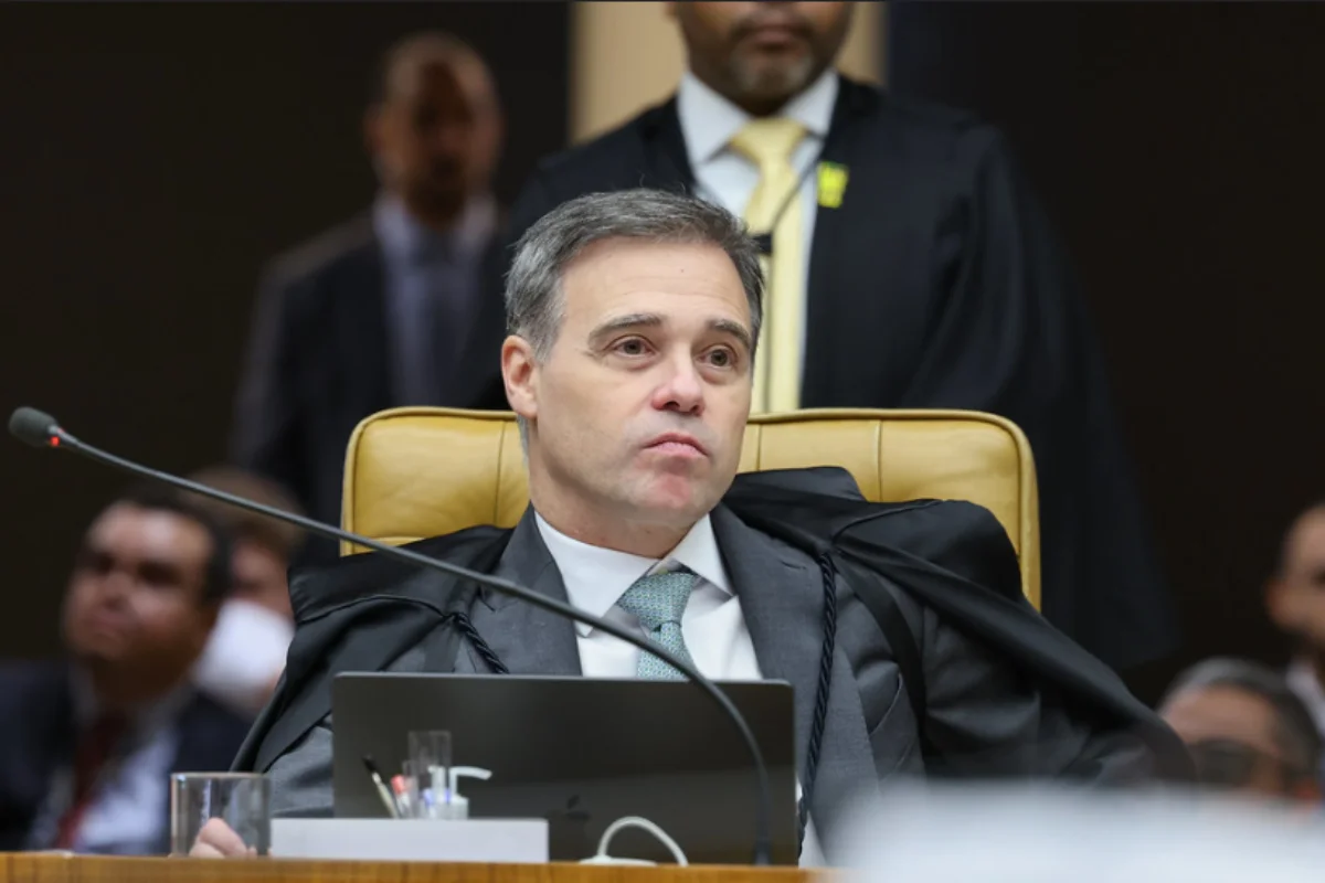 andre-mendonca-do-stf.webp