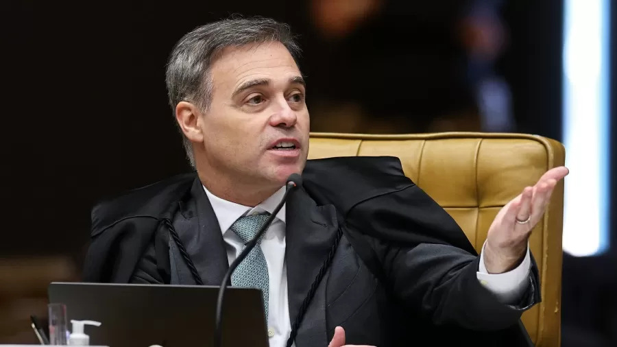 15set2026-andre-mendonca-em-sessao-plenaria-extraordinaria-do-stf-no-julgamento-sobre-alexandre-de-moraes-1789494140149_v2_900x506.jpg.jpg