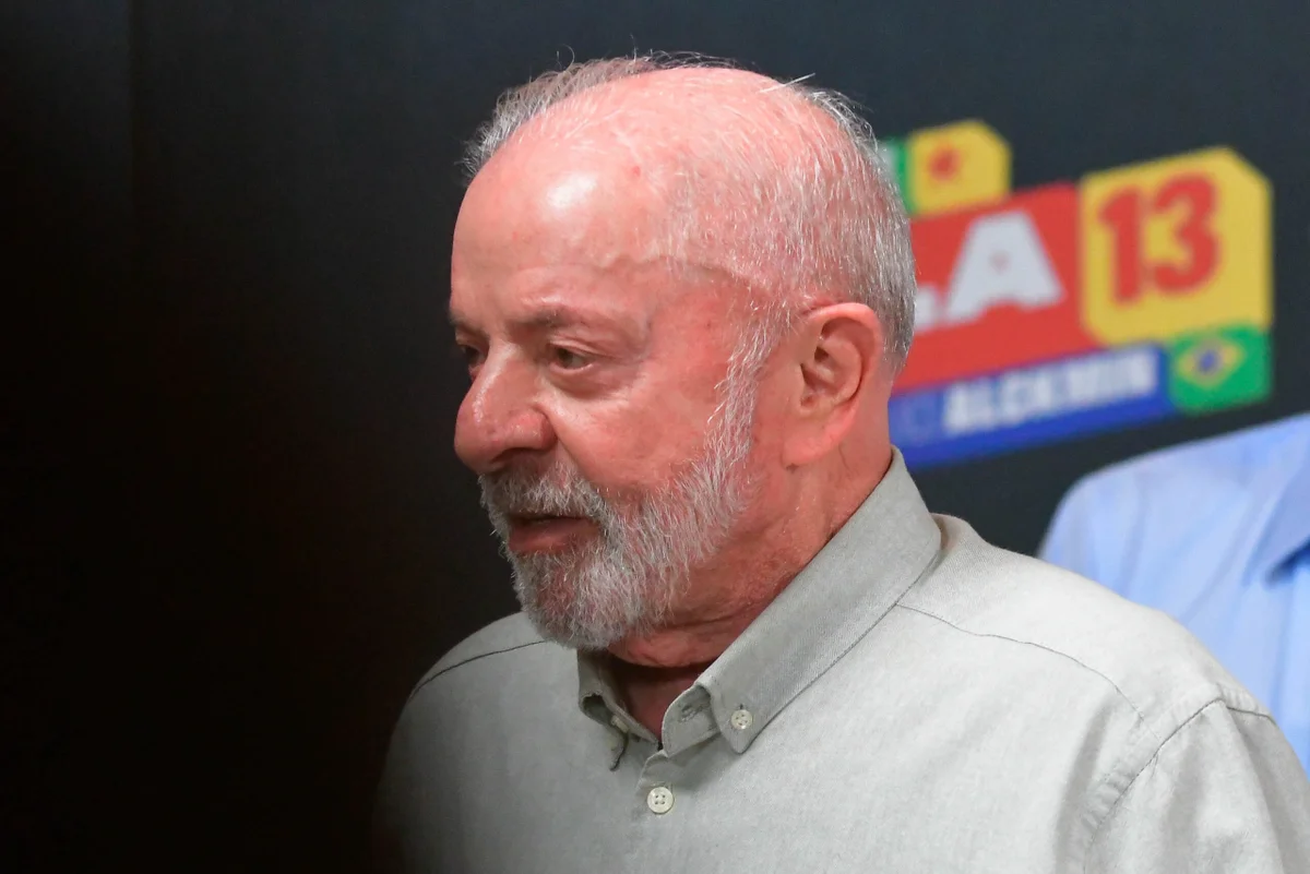 luiz-inacio-lula-da-silva-se-pronunciou-sobre-o-fim-da-escala-6x1-durante-agenda-no-qg-de-campanha-no-lago-sul-em-brasilia-metropoles-7-scaled.webp